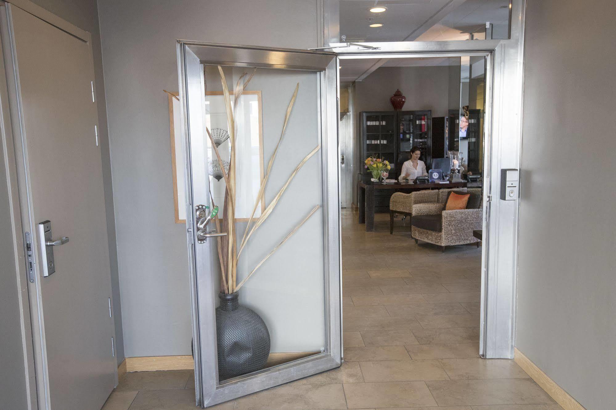Best Western Solna Business Park Esterno foto